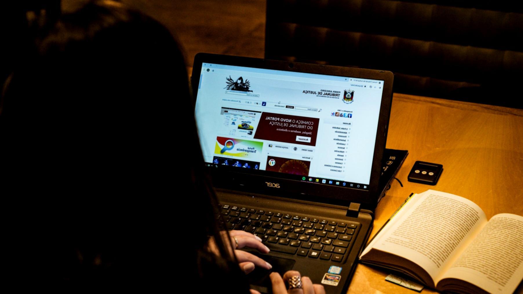 Digitale Banking-Lösungen auf verschiedenen Geräten